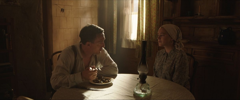 Дмитрий Фикс завершил съёмки «Еврея» с Артуром Смольяниновым и Аглаей Тарасовой